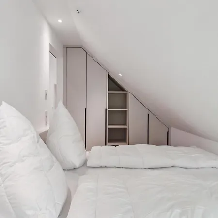 4 Bedroom Gorgeous In Tossens * Stick