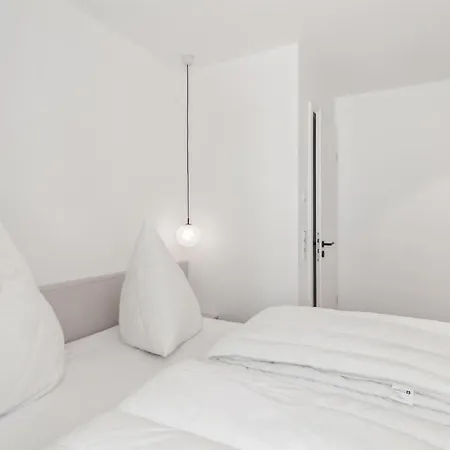 4 Bedroom Gorgeous In Tossens Stick