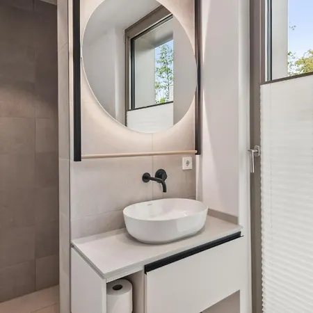 Gorgeous In Tossens With Kitchen Apartment *